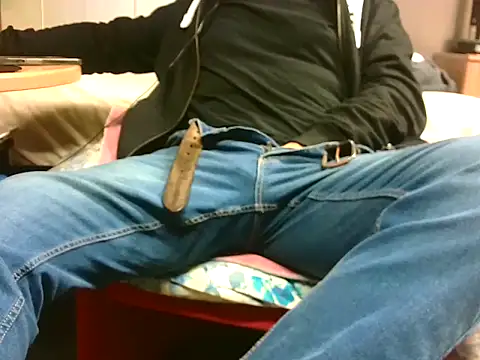 Giulio35 Pika online show from 02-15-26, 04:36