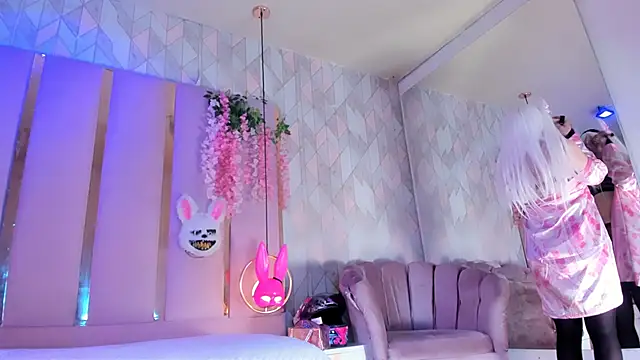 Broklinwhite  online show from 10-24-25, 02:57