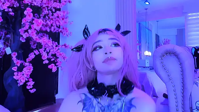 Snapshot of zephirahabney chatting on 02-02-25, 08:08 zephirahabney online show from 02-02-25, 08:08