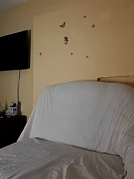 Snapshot of AntoniaHottie chatting on 01-27-25, 09:34 AntoniaHottie online show from 01-27-25, 09:34