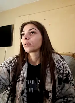 Snapshot of AntoniaHottie chatting on 03-02-25, 12:01 AntoniaHottie online show from 03-02-25, 12:01