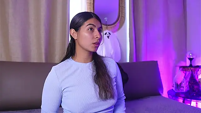 ShelleyMorell online show from 10-21-25, 02:29