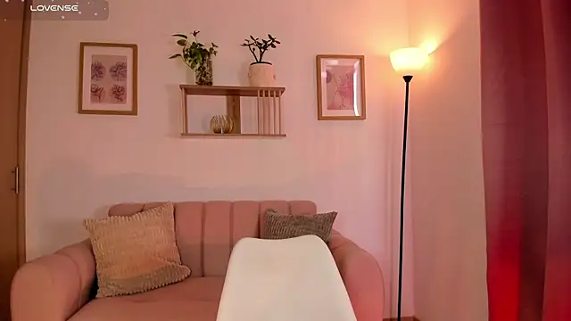 Lilabril online show from 07-30-26, 02:49