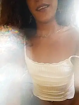 Snapshot of juliaabednur chatting on 02-19-26, 07:10 juliaabednur online show from 02-19-26, 07:10