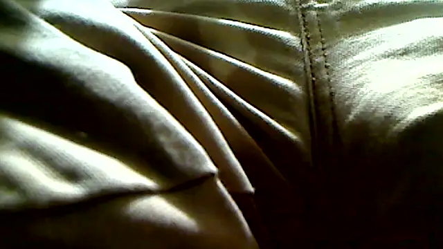 markluvskitty online show from 10-21-25, 12:39