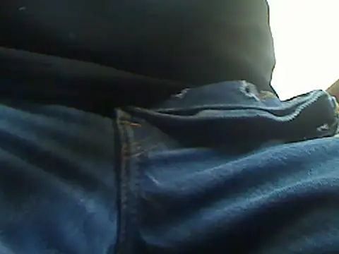 Snapshot of markluvskitty chatting on 06-17-26, 12:18 markluvskitty online show from 06-17-26, 12:18