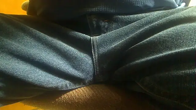 Snapshot of markluvskitty chatting on 06-22-26, 04:26 markluvskitty online show from 06-22-26, 04:26