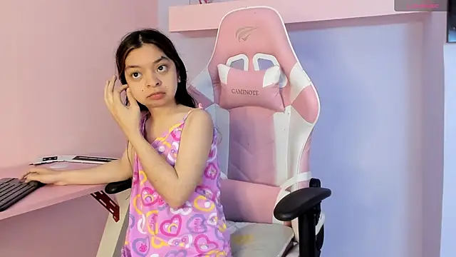 CharlotteMuller online show from 10-19-25, 07:14