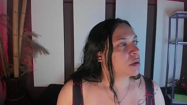 Snapshot of Biiancacox chatting on 11-22-25, 03:16 Biiancacox online show from 11-22-25, 03:16