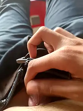 HeftyTheory7 online show from 12-03-25, 08:23