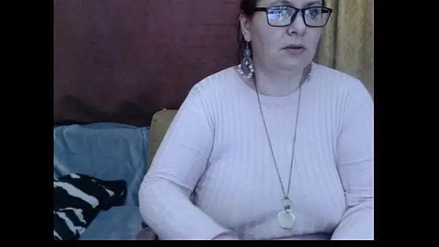 Snapshot of PlayfullMature chatting on 05-07-26, 05:07 PlayfullMature online show from 05-07-26, 05:07