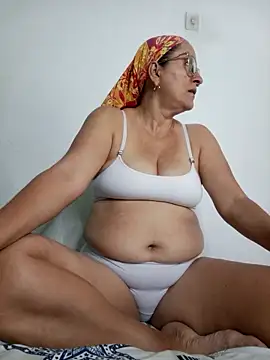 deisy summers47x online show from 09-21-25, 12:29