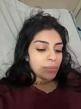 Snapshot of ThickerThanYoBitch chatting on 12-15-25, 06:06 ThickerThanYoBitch online show from 12-15-25, 06:06