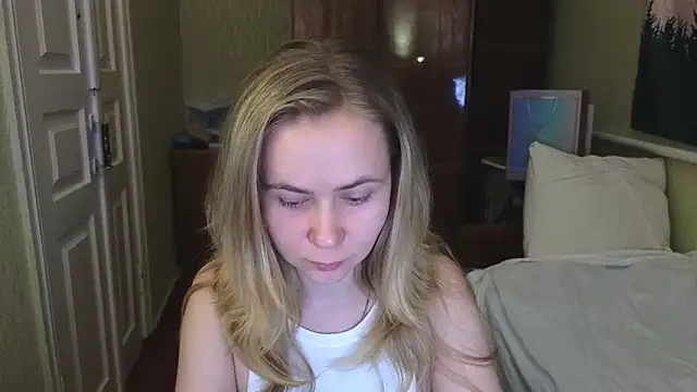 Riley Roo online show from 02-04-25, 05:45