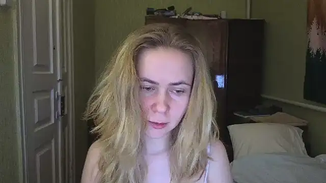 Riley Roo online show from 02-08-25, 06:55