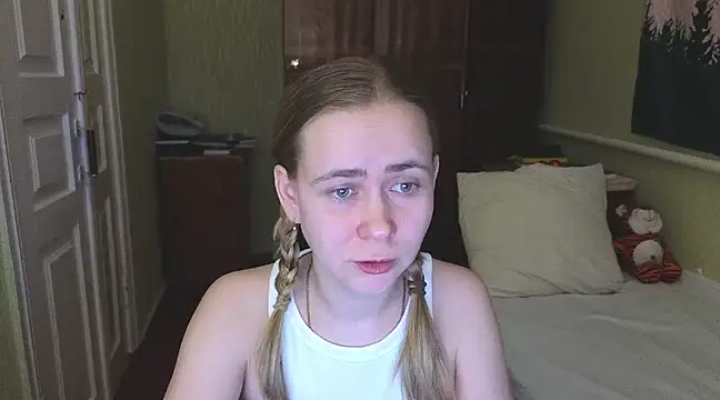 Riley Roo online show from 02-14-25, 05:36