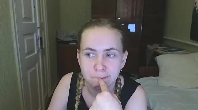 Riley Roo online show from 02-23-25, 08:44