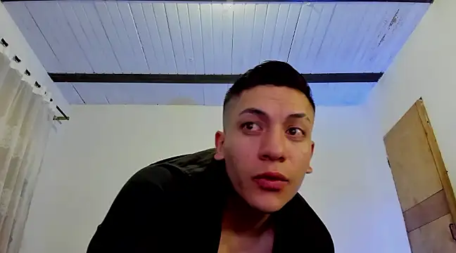 aquiles 51 online show from 02-11-25, 04:11