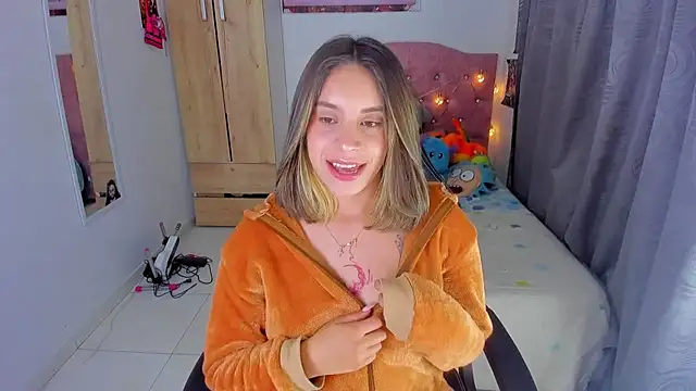 saralolo420 online show from 01-09-25, 01:18