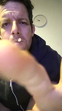 Knuffelstaaf123 online show from 12-14-25, 09:03