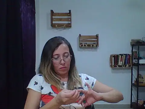 charlott ponce online show from 11-10-25, 11:59