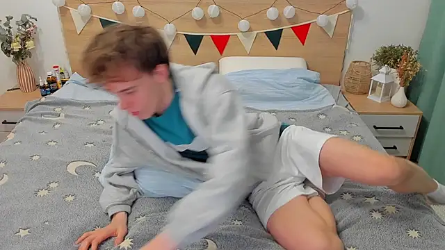 Fandi 777 online show from 03-15-25, 06:10