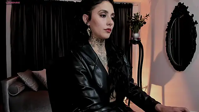 Snapshot of nasty_aliice1 chatting on 03-04-25, 02:06 nasty aliice1 online show from 03-04-25, 02:06