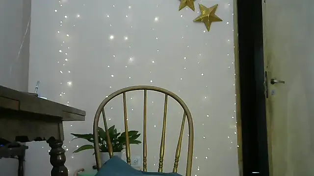 lucecitafantasy2 online show from 01-11-25, 10:19