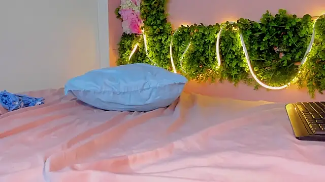 Mikasa Horny online show from 03-07-25, 06:22