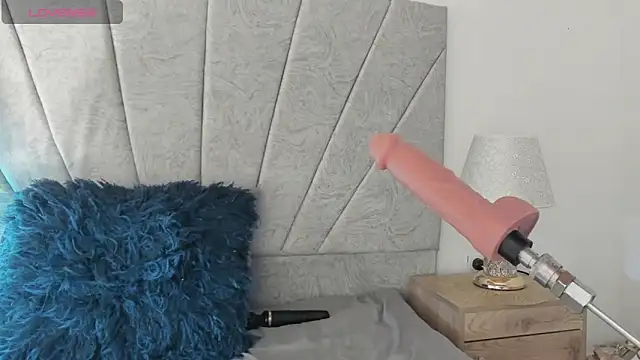 emilyrojas online show from 02-28-25, 03:37