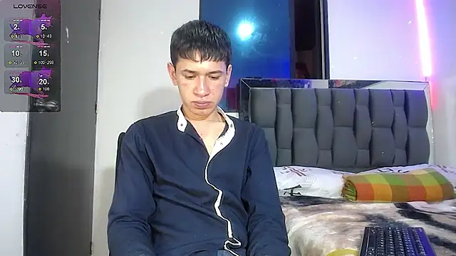 Snapshot of Mr_daren_ chatting on 02-28-25, 05:48 Mr daren online show from 02-28-25, 05:48