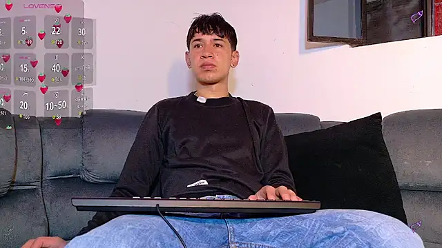 Snapshot of Mr_daren_ chatting on 10-02-25, 05:20 Mr daren online show from 10-02-25, 05:20