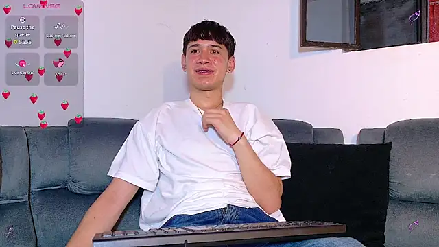 Snapshot of Mr_daren_ chatting on 10-10-25, 05:45 Mr daren online show from 10-10-25, 05:45