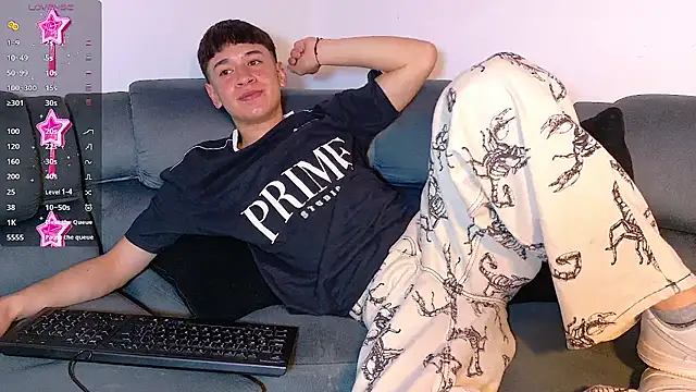 Snapshot of Mr_daren_ chatting on 11-03-25, 06:09 Mr daren online show from 11-03-25, 06:09