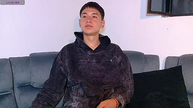 Mr daren  online show from 03-09-26, 06:12