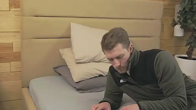 EthanPinkman online show from 11-05-25, 04:45