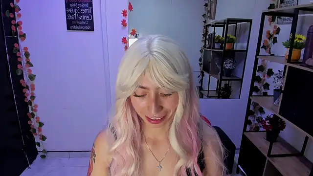 LilithCooperr  online show from 11-27-25, 10:45