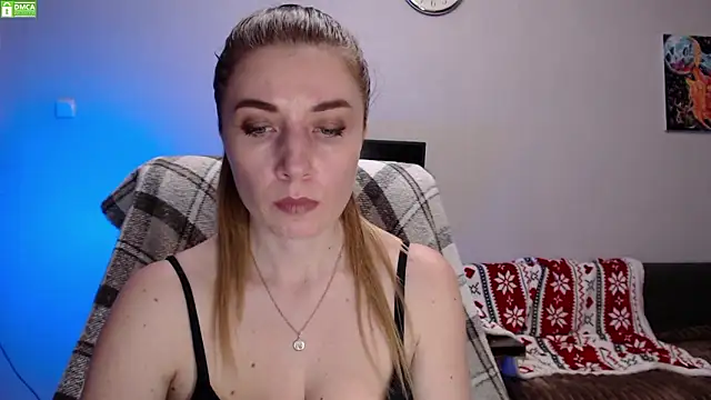 Sweet   Amelia online show from 03-18-26, 04:54