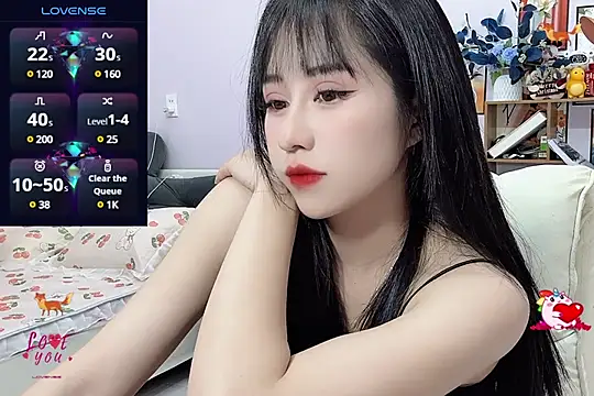  LLisa  online show from 12-31-24, 07:40