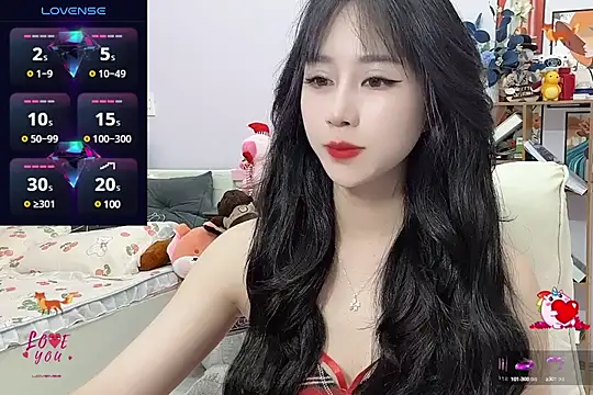  LLisa  online show from 01-07-25, 07:17