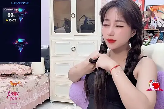  LLisa  online show from 09-13-25, 02:55