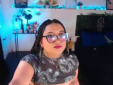 Snapshot of LiaScarlett chatting on 09-20-25, 01:56 LiaScarlett online show from 09-20-25, 01:56