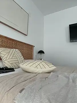 Snapshot of Alisa-Marie chatting on 01-10-25, 01:31 Alisa-Marie online show from 01-10-25, 01:31