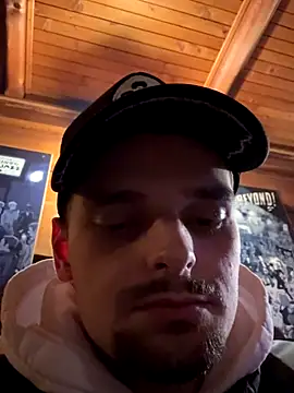 radoslavsumanofficial online show from 11-22-25, 01:37