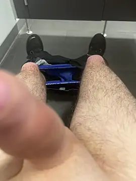 Drummer112 online show from 01-12-26, 11:04