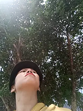 2HotAsain4u online show from 04-11-26, 03:00