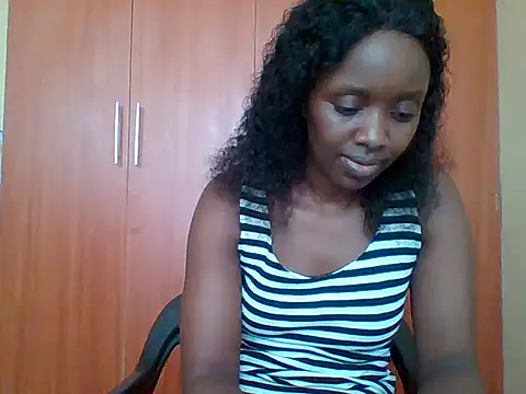 Snapshot of sexy_darleen23 chatting on 01-16-26, 09:24 sexy darleen23 online show from 01-16-26, 09:24