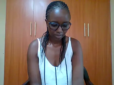 Snapshot of sexy_darleen23 chatting on 02-08-26, 06:17 sexy darleen23 online show from 02-08-26, 06:17