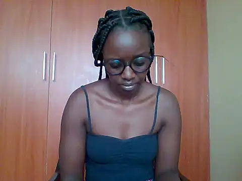 Snapshot of sexy_darleen23 chatting on 02-18-26, 09:49 sexy darleen23 online show from 02-18-26, 09:49