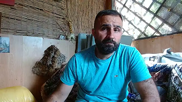 Snapshot of ivat80 chatting on 06-26-26, 01:59 ivat80 online show from 06-26-26, 01:59